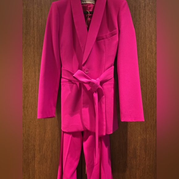 Zara Jackets & Blazers - Zara Vibrant Pink Suit Set